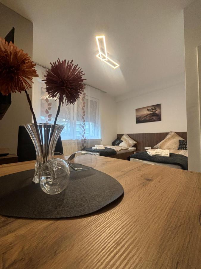 Lenti Duesseldorfer Apartment'S Exteriér fotografie